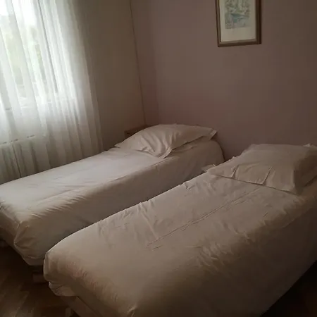 Hotel Arcantis La Cergy